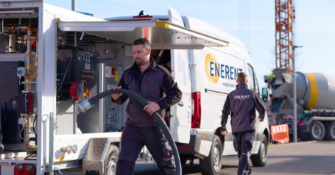 1761991388-1572220_1280x1024